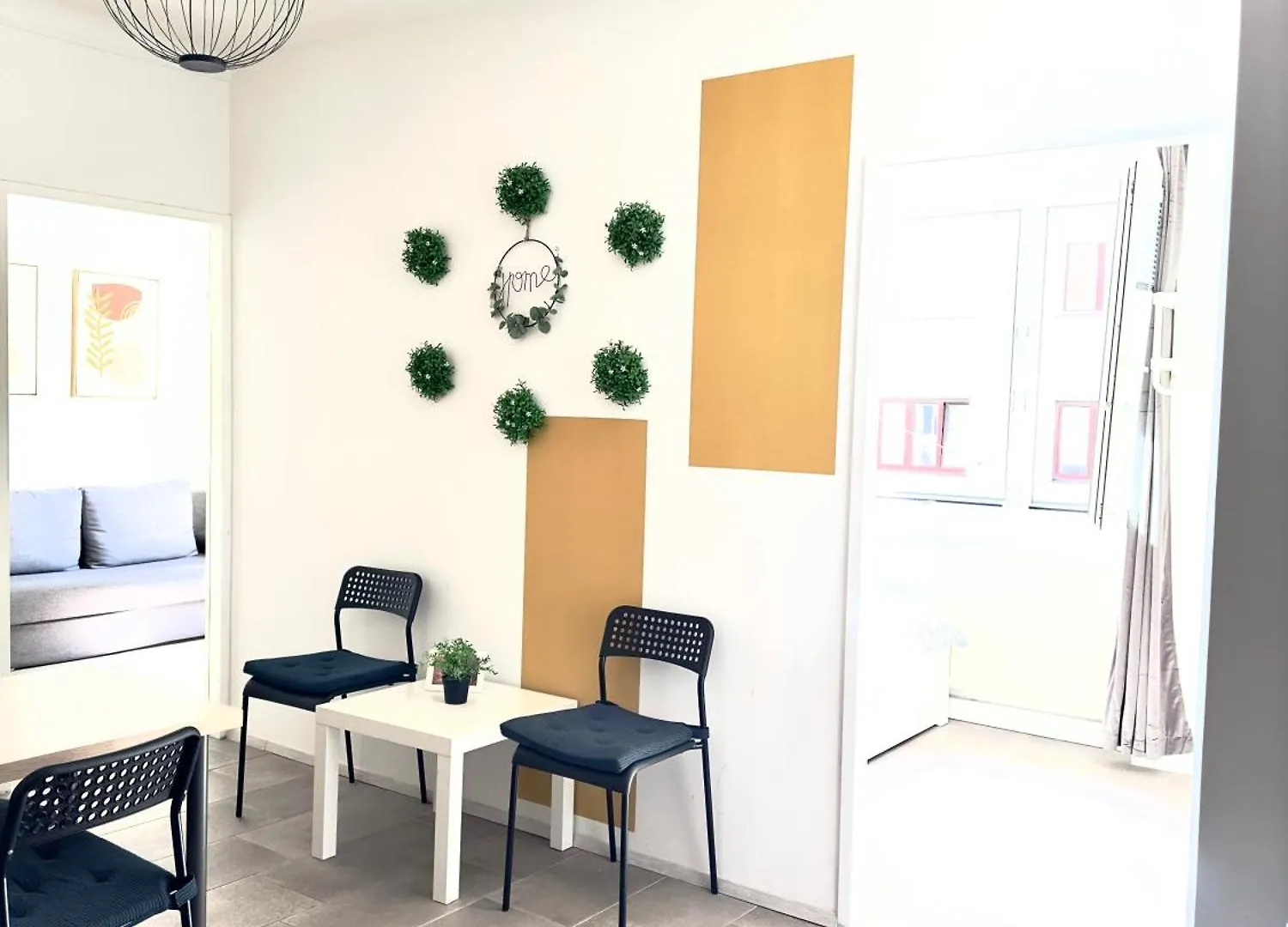 Charming Three Bedrooms Apartment Near Vienna Central Station